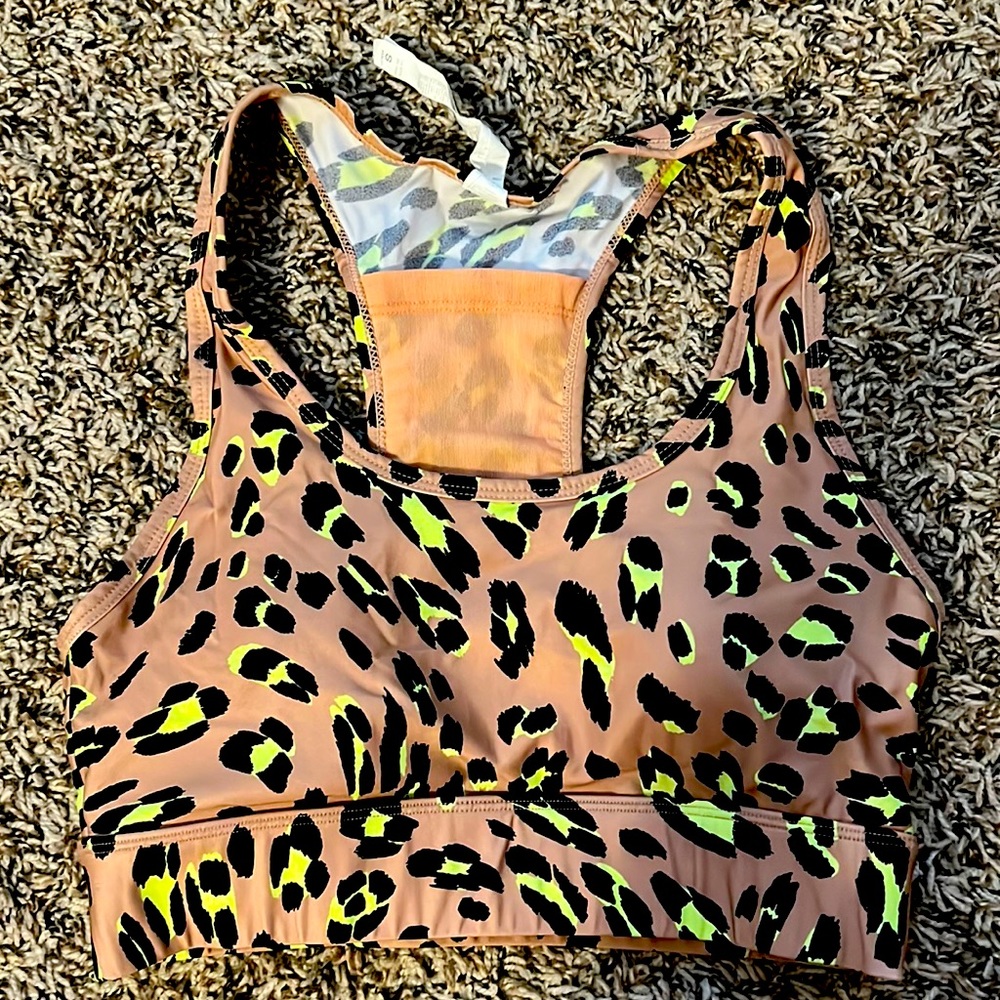 Fabletics sports bra